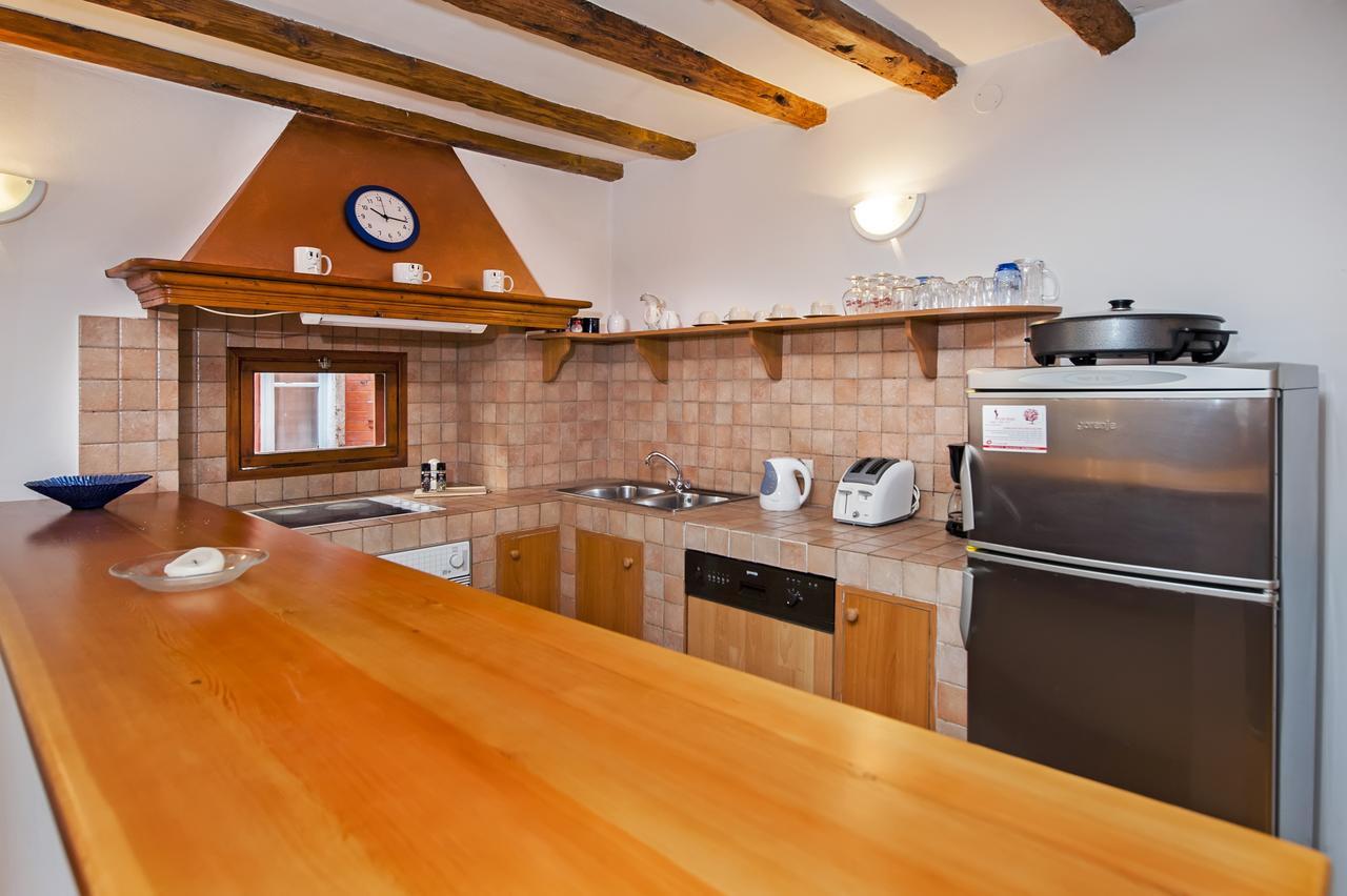 Apartment Marconi Rovigno Esterno foto